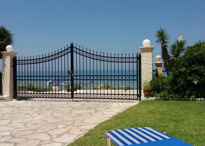 Antonia- Acharavi Feriehus Acharavi (Corfu)